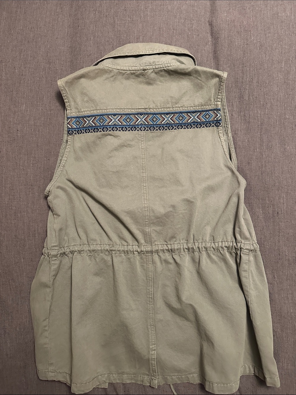 Stetson Olive Green Utility Vest with Embroidered Trim - Picture 5 of 6